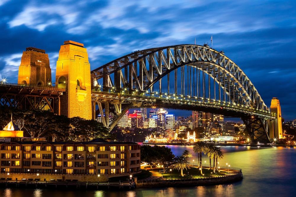 Metro Apartments On Darling Harbour Сидней Экстерьер фото