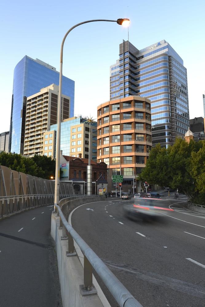 Metro Apartments On Darling Harbour Сидней Экстерьер фото