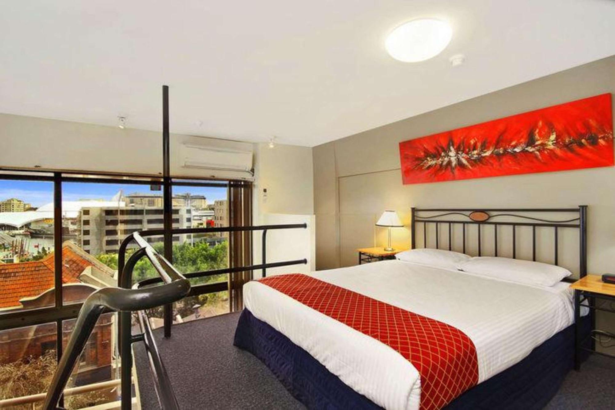 Metro Apartments On Darling Harbour Сидней Номер фото